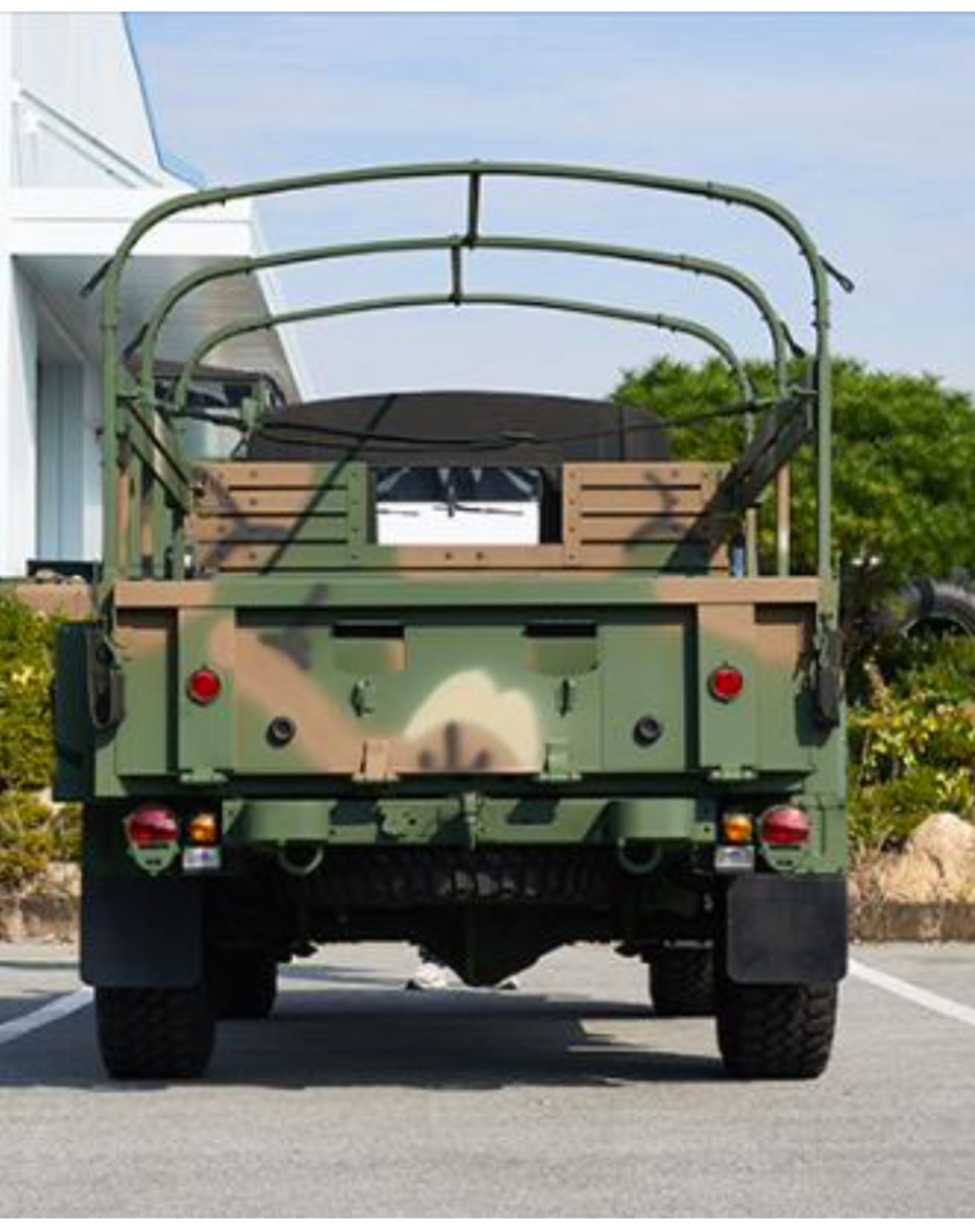 KM450 tactical truck during handling trials